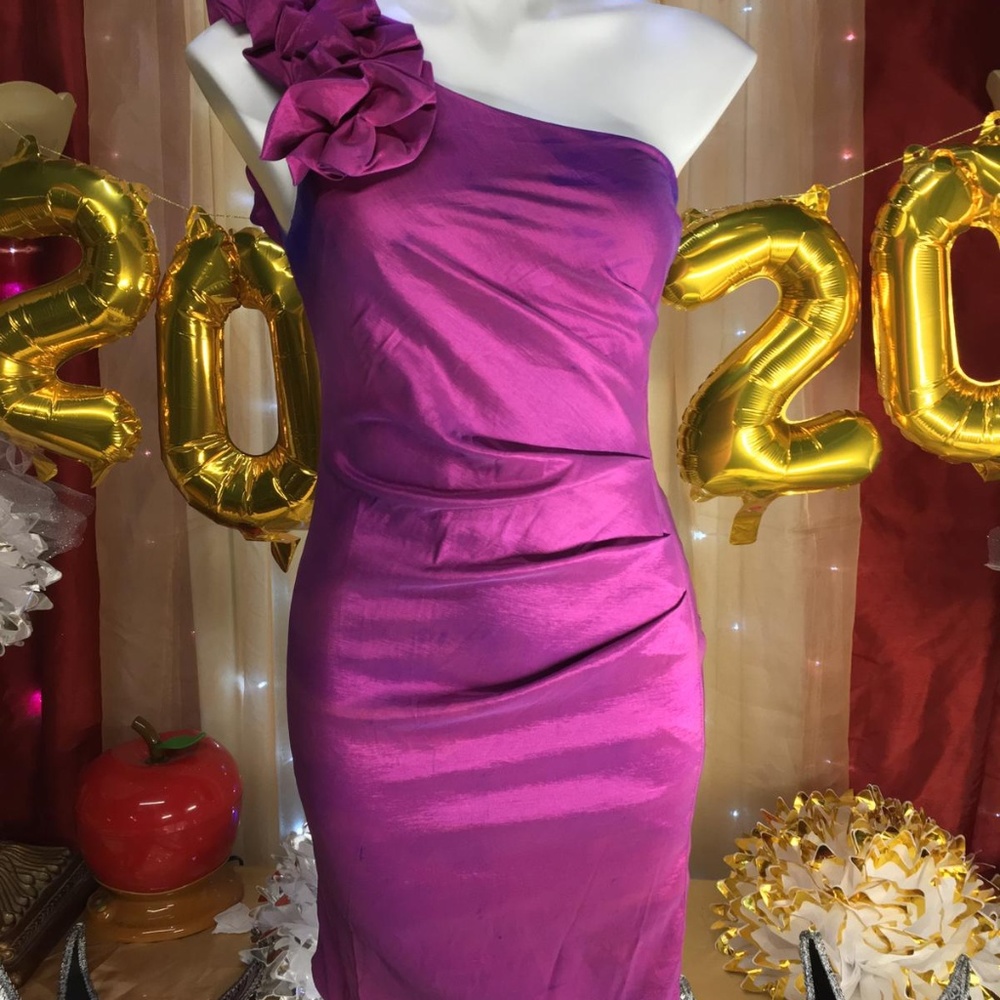 HAILEY LOGAN BY ADRIANNA PAPELL PURPLE  SZ 5/6